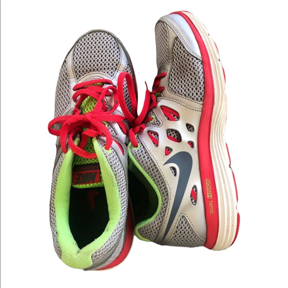 Nike Dual Fusion Lite Trainers